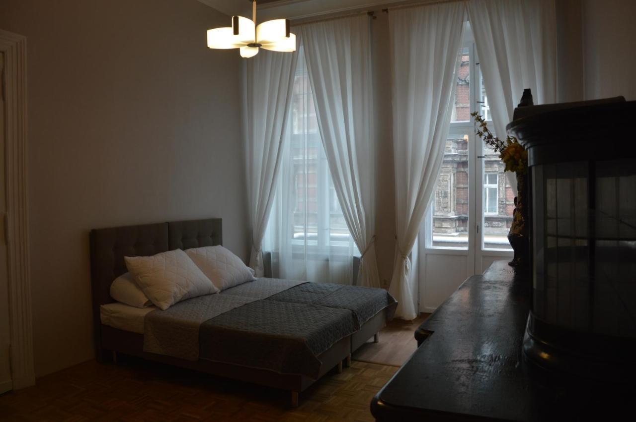 Ada Aparthouse Wrocław Buitenkant foto
