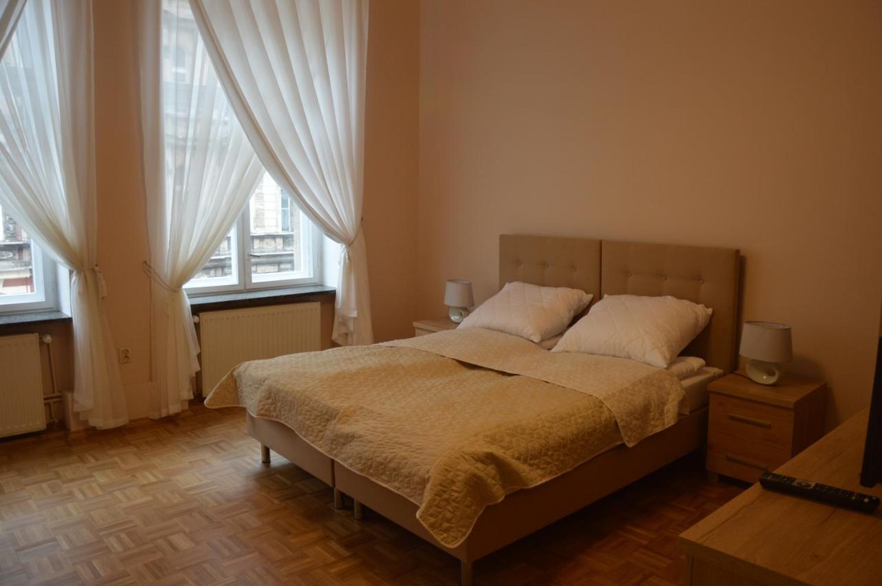 Ada Aparthouse Wrocław Buitenkant foto