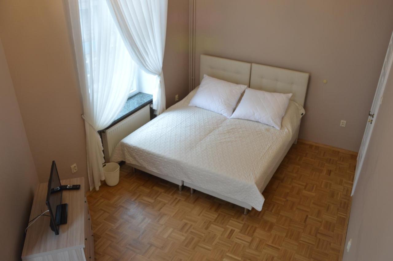 Ada Aparthouse Wrocław Buitenkant foto